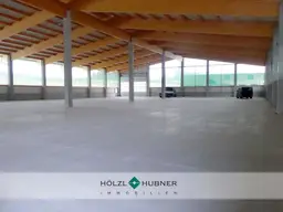 Vielseitige Lagerhalle nahe B1
