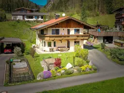 Wunderschönes Einfamilienhaus in sonniger Top-Lage in Kössen