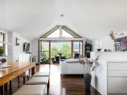 Sonne und See erleben: geräumige 3-Zimmer-Dachgeschoß-Wohnung in Zell am Moos - dzt. vermietet