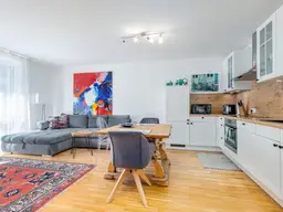 RUHE. SONNE. WALLERSEE. 2-Zimmer-Wohnung mit sonnigem Balkon und Tiefgarage