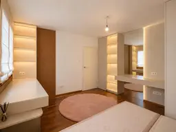 Generalsanierte 4-Zimmer-Wohnung mit 113 m² in der Südstadt!