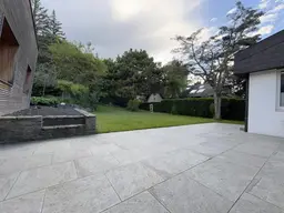 Wo sich leben und arbeiten gut anfühlen! Villa und Nebenhaus in Gießhübl!Wohn- und Firmensitz
