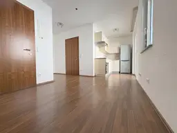 GEMÜTLICHE 1-ZIMMER-WOHNUNG MIT GROßEM BALKON