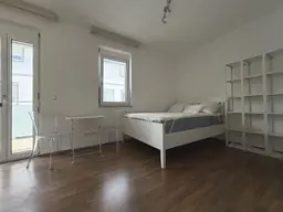 GEMÜTLICHE 1-ZIMMER-WOHNUNG MIT GROßEM BALKON