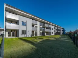 MUR RESORT - MODERNE 3-ZIMMER-WOHNUNG MIT SONNIGEM BALKON UND PARKPLATZ