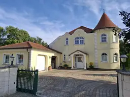 Einzigartiges Einfamilienhaus mit Charakter und Großzügigkeit