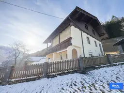 Wahre Seltenheit: Haus mit Seeblick im Mölltal
