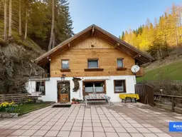 Ein Haus mit Haltung - Freizeitwohnsitz in Anras.