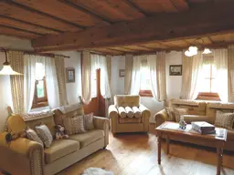 Wunderschön komplett renoviertes Jahrhundert-Bauernhaus im Zentrum von Bad Kleinkirchheim