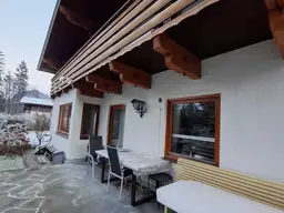 Idyllisches Einfamilienhaus mit zauberhaftem Garten im Bluntautal