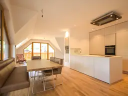 Elegante Dachgeschoß-Wohnung in St. Gilgen