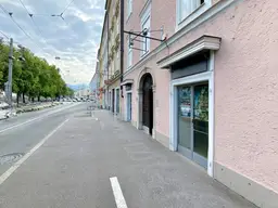 Geschäftslokal am Salzach-Kai
