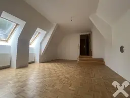 Gemütliche 2-Zimmer-Dachgeschosswohnung mit Gartenmitbenutzung in ruhiger Waldrandlage