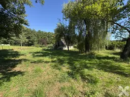 Idyllisch Leben - Grundstück mit altem Baumbestand