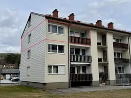 Helle 2-Zimmer Wohnung mit Ost- und Westloggia