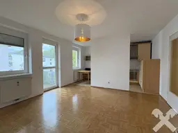 Charmante Wohnung mit Westbalkon und TG-Platz in Graz-St. Peter