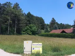 BAUGRUND MIT 1361 m² IN IDYLLISCHER LAGE VON BERNDORF - Auch für Bauträger geeignet!