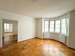 Altbauwohnung mit Kachelofen in der Altstadt von Innsbruck | 4 Zimmer