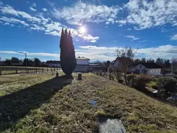 Sonniger Baugrund mit Gebirgsblick in Leonding Bergham! 571 m² Grundfläche, voll aufgeschlossen, inkl. Fertiggarage