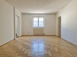 Urfahr, hübsche 2-Zimmer-Wohnung mit neuer Küche inkl. Geräte, 60 m², Uni- und Straßenbahnnähe!
