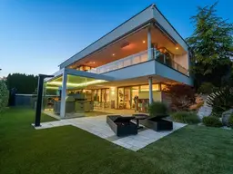 Architektenvilla mit Seeblick
