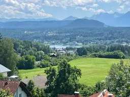 Grundstück mit See- und Karawankenblick