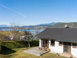 Seeblick-Domizil in traumhafter Lage