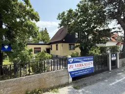 Theresienfeld Grenze Wr Neustadt sehr liebes großes EFH mit wunderschönen großem Grundstück-1253