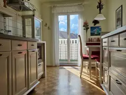 NEUER PREIS - Charmante und helle Balkonwohnung mit Ausblick - AUGARTEN