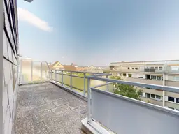 3% Rendite - Unbefristet vermietete DG-Anlegerwohnung mit 18m² Terrasse!