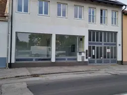 Geschäftslokal in Achau - 10 Minuten bis zur Wiener Stadtgrenze!