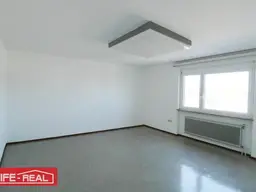 helles, geräumiges Büro in Traun