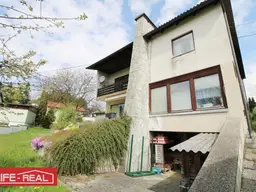 Traumhaus mit Charakter: Fernsicht, Großzügigkeit und 6.000 m² Potenzial durch Bauerwartungsland