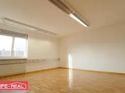 kleines Büro in zentraler Lage