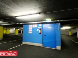 Es besteht die Möglichkeit 1 - 10 Parkplätzen zu kaufen