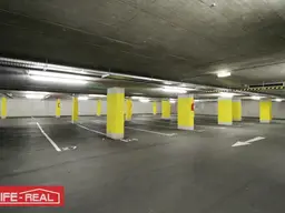 7 Tiefgaragenstellplätze in Traun – St. Martin