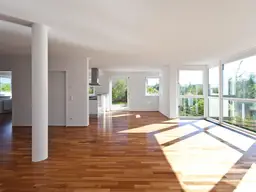 Große 6-Zimmer-Maisonette mit Terrasse