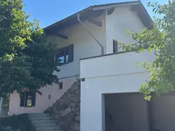 Einfamilienhaus in ruhiger Wohnlage mit bester Anbindung