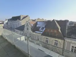 Helle Dachgeschosswohnung inSt. Pöltner Innenstadt