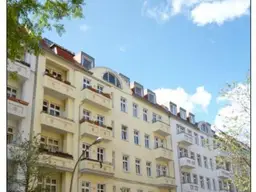 Gründerzeithaus mit Freiflächen und Dachprojekt