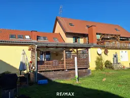 "Sehr schönes Mehrparteienhaus mit unzähligen Möglichkeiten im Ortskern von Weinburg am Saßbach"
