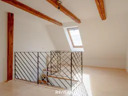 Wohnen mit Weitblick – Maisonette mit historischem Flair