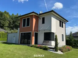 Einfamilienhaus für anspruchsvolle Käufer - im Grünen und doch in Stadtnähe