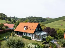 Einfamilienhaus mit Wintergarten, Sauna, Weinkeller &amp; Weitblick in Ratsch an der Weinstraße
