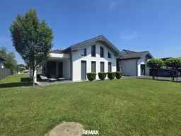 Einziehen und wohlfühlen – Moderner Bungalow in Gralla mit vier Schlafräumen und schönen Garten zu kaufen!