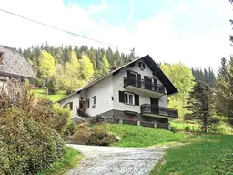Großzügiges Familien- oder Ferienhaus im Grünen