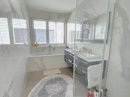 NEUER PREIS !!! Luxus Reihenhaus in grünruhelage im Wienerwald