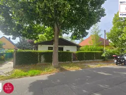 Einfamilienhaus auf 870 m² Grundstück – ideal für die Bebauung mit bis zu 3 Häusern und 700 m² Nutzfläche