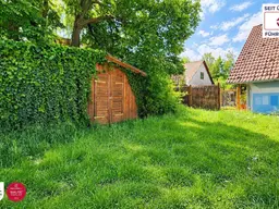 *Wohnen im Grünen* Generalsanierte 2-Zimmer-Gartenwohnung
