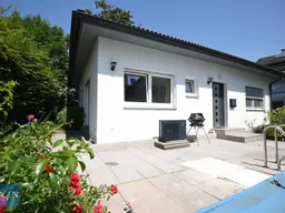 Neuwertiger Bungalow in Bregenz mit Pool zu verkaufen